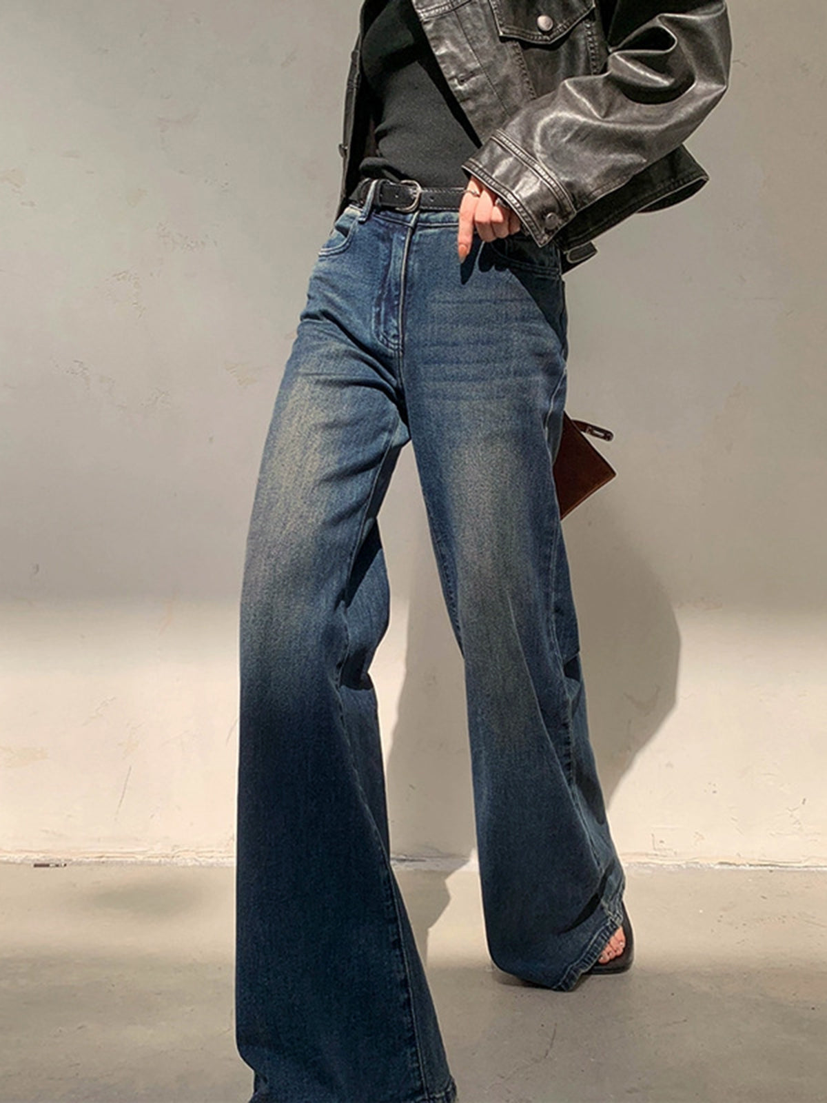 Paige | Women’s Stylish High-Waisted Flared Jeans