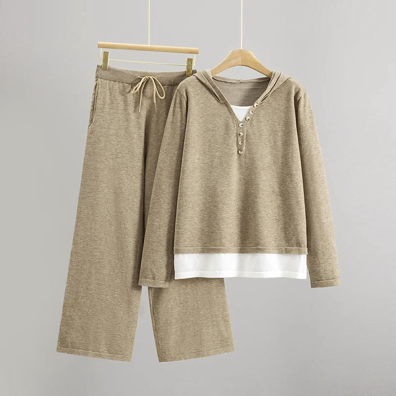 Sofia Amoretti Knitted Tracksuit Set