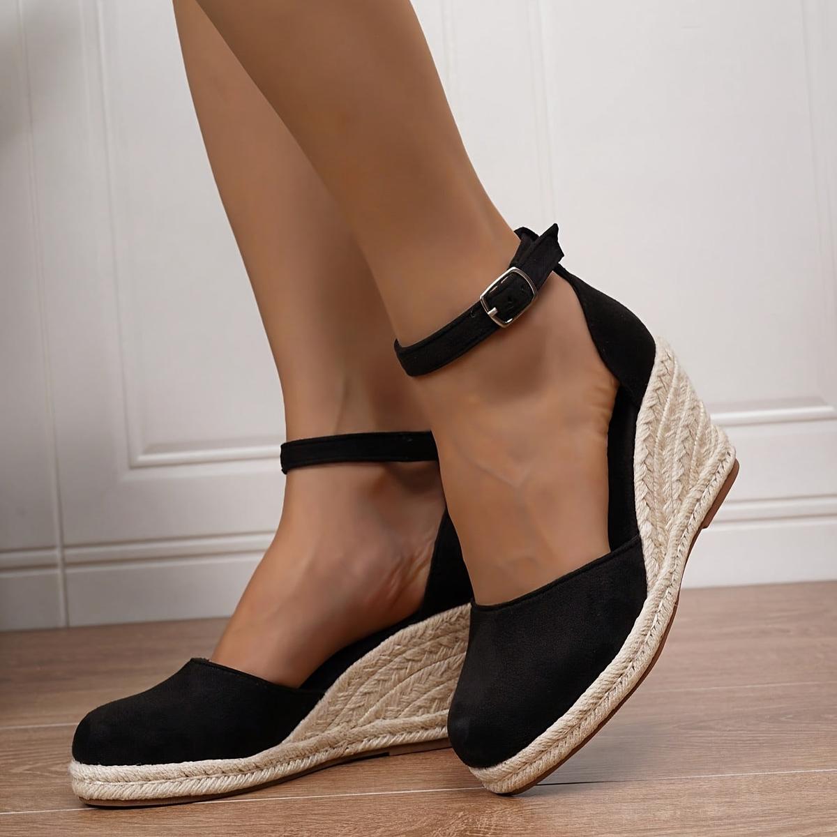 Samantha | Women’s Closed Toe Buckle Wedge Sandals