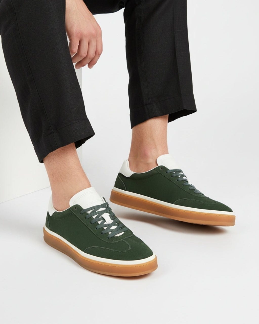 Catalonia Hybrid Sneaker - Moss Green