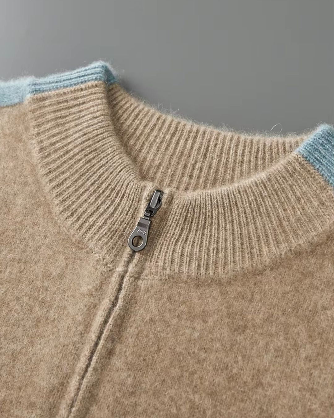 Merino Wool Full-Zip Sweater Two-Tone - Camel