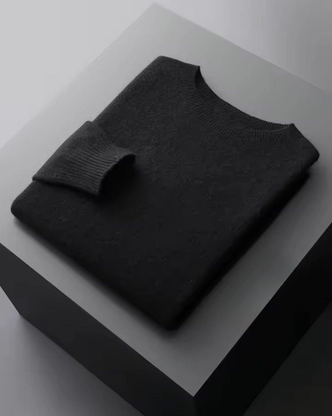 Merino Wool Thin Crewneck Sweater - Black